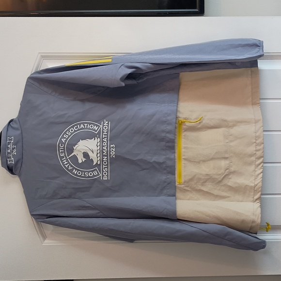 Women's Boston Marathon 2023 Celebration Running Jacket - Picture 5 of 10